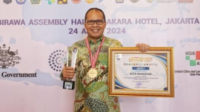 Helmy Budiman Beri Selamat Pemkot Makassar Usai Raih Juara 1 Penghargaan SPM