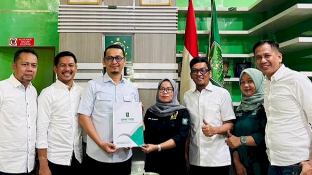 Ramaikan Bursa Pilgub Sulsel 2024, Adnan Purichta Daftar di PKB dan Demokrat