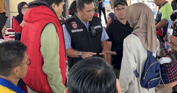 Helikopter Pembawa Bantuan Berhasil Mendarat di Latimojong Luwu, 8 Warga Ikut Dievakuasi