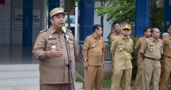 Hari Pertama Kerja 2024, Pemkab Maros Cairkan Gaji Pegawai