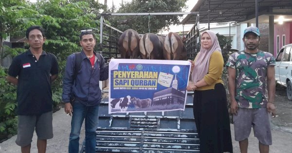 Dapat 14 Ekor Sapi Kurban, Warga Bantaeng Do’akan Huadi Group