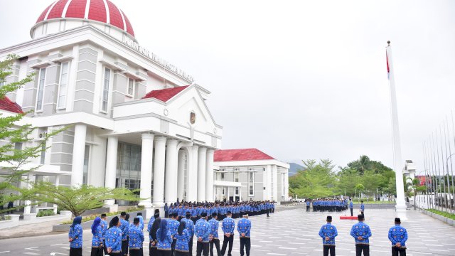 Jadi Pembina Upacara HKN, Sekda Palopo: Bukan Seremonial, ASN Ditugaskan Jadi Pelayan Masyarakat