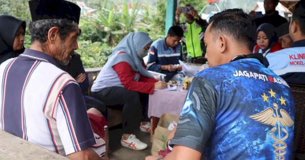 Ikut Pemeriksaan Kesehatan Gratis, Warga Bantaeng : Terima Kasih Polres dan Huadi Group