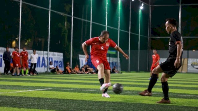 Danny Pomanto Bawa IKA Unhas FC Ungguli Gowa Selection FC