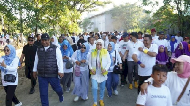 Ribuan Peserta Ramaikan Jalan Santai di Marusu Maros