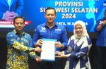 AHY Serahkan Rekomendasi Demokrat untuk ASS-Fatmawati di Pigub Sulsel 2024