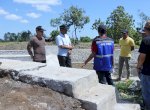 Pj Bupati Sidak Hasil Pengerjaan Rehabilitasi Jaringan Irigasi Bendung Lembang Loe