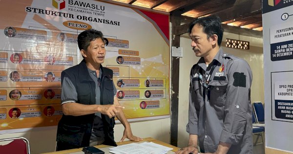 Bawaslu Sulsel Ungkap Hasil Pengawasan Coklit: 31 Pantarlih Terdaftar Parpol dan 232 KK Tak Dapat Stiker