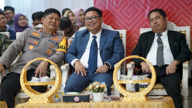 Pj. Wali Kota Palopo, Asrul Sani, SH.,M.Si., menghadiri wisuda Universitas Mega Buana (UMB) Palopo angkatan XV, periode II tahun 2024