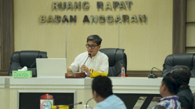 Bapenda Makassar Hadiri Rapat Ranperda Terkait APBD Bersama DPRD