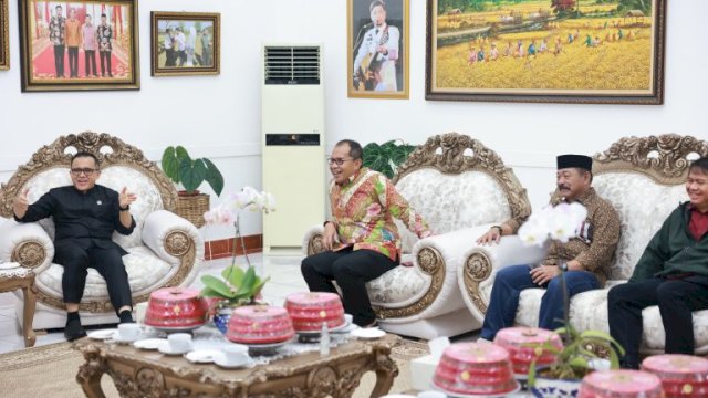 Menpan RB, Danny Pomanto dan Adnan Dinner Bareng di Rujab Bupati Gowa