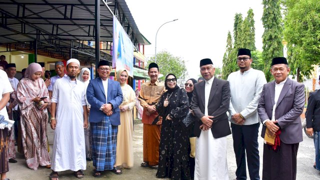 Pj Wali Kota Palopo Salat Iduladha di Masjid Ahung Luwu Kota Palopo