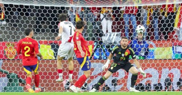 Semifinal Euro 2024 Spanyol vs Prancis: Tembok Siapa yang Paling Kokoh? 