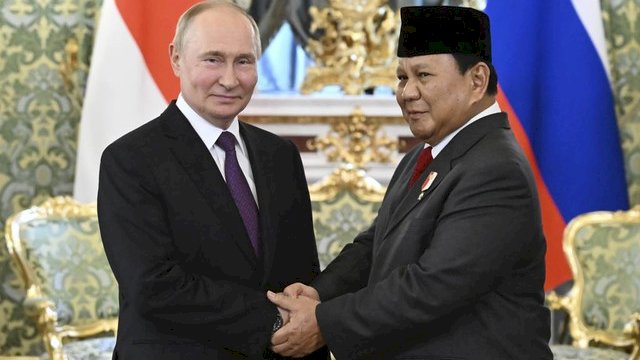 Prabowo Subianto dan Vladimir Putin Bahas Kerja Sama Strategis