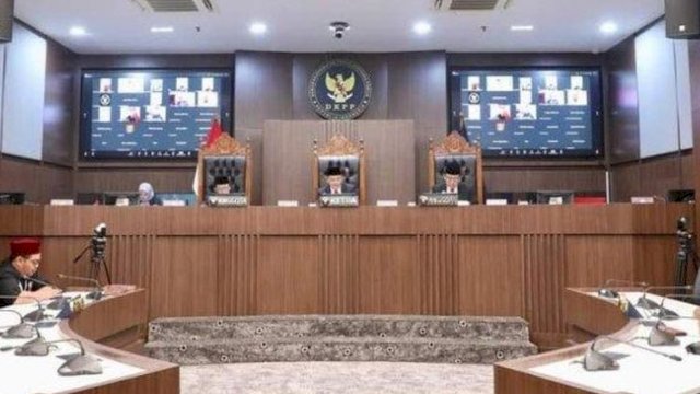 Ketua KPU Labuhanbatu Dicopot Usai Hamili Anggota PPK, Padahal Punya Istri dan 5 Anak