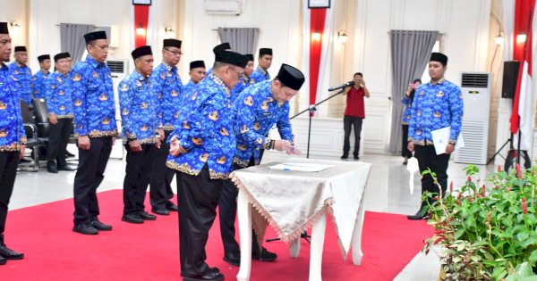 Pj. Gubernur Sulsel Hadiri Pengukuhan PAW Pengurus Korpri Palopo 2020-2025