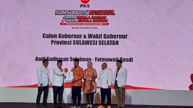 Pasangan Andi Sudirman Sulaiman-Fatmawati Rusdi (Andalan Hati) resmi mendapatkan rekomendasi B1-KWK dari Partai Keadilan Sejahtera (PKS) untuk bertarung di Pilgub Sulsel 2024.