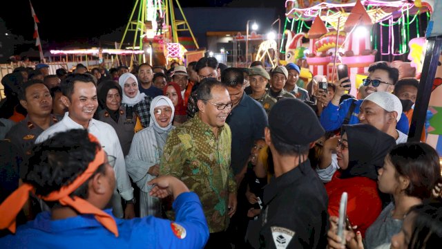 Indira Yusuf Ismail Meriahkan Pesta Rakyat di Tingkat Kecamatan dan Kelurahan