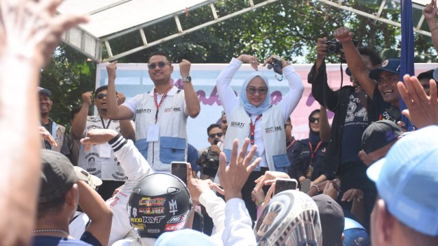 Didampingi 4 Pimpinan Partai, Seto-Rezki Jadi Paslon Pertama di Pilwali Makassar Daftar KPU 