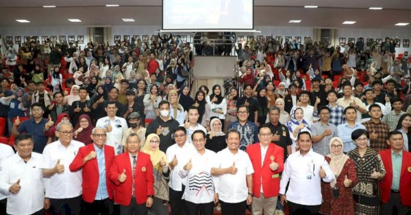 Unhas Siapkan Kurikulum Ekonomi Biru, Menteri Trenggono Dorong Mahasiswa Jadi Agen Perubahan