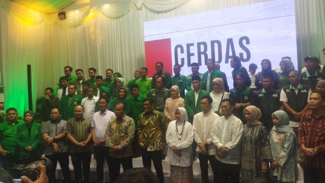 Soft Launching Danny-Azhar Bersama PPP, PKB, dan PDIP: Usung Jargon &#8216;Save Sulsel&#8217;