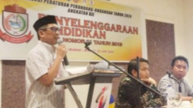 Muchlis Misbah Sosialisasikan Perda Tentang Penyelenggaraan Pendidikan