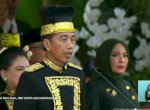 Jadi Inspektur Upacara, Jokowi Kenakan Baju Adat Kutai Kalimantan Timur