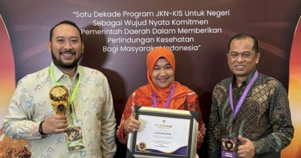 Kepesertaan JKN Capai 99%, Makassar Terima UHC Award 2024