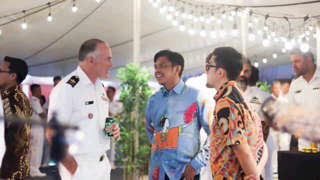 Pj Sekda Makassar Hadiri Reception Dinner di Kapal Perang Australia HMAS Perth 157