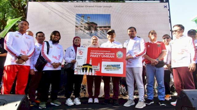 Pemprov Sulsel Gelar Jalan Santai, IRT Dapat Hadiah Umroh 