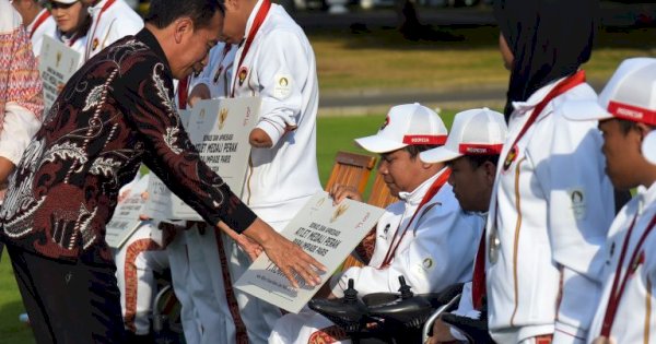 Jokowi Berikan Bonus Atlet Paralimpiade Paris 2024, Totalnya Rp 6 Miliar