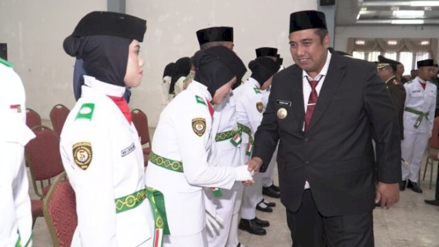 72 Anggota Paskibraka Maros Resmi Dikukuhkan