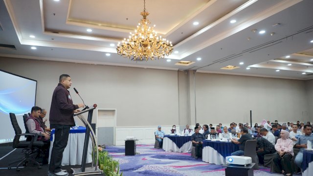 Calon wali kota Makassar, Munafri Arifuddin saat rapat perdana Tim Pemenangan MULIA di Hotel Aryaduta, Makassar, Rabu malam (4/9/2024). 