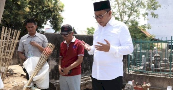 Danny Pomanto Ziarah ke Makam Datu Suppa dan Mantan Wakil Wali Kota Parepare Faisal Sapada