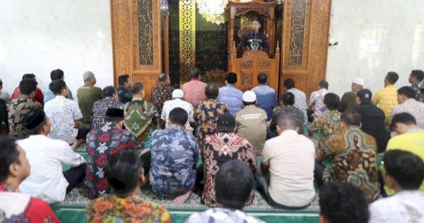 Andi Arwin Azis Keluarkan Surat Edaran, Minta Pegawai Pemkot Rutin Shalat Berjamaah 