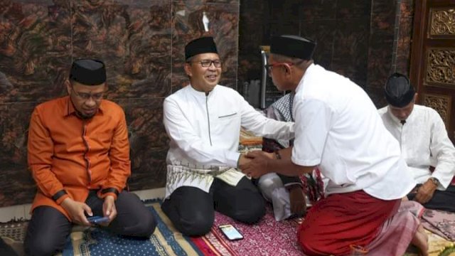 Kampanye Pilgub Sulsel, Danny Ke Masjid Tua Sanrobone Takalar, Azhar Pulang Kampung