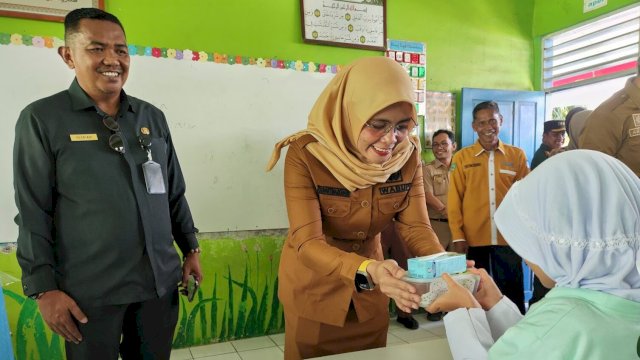 Pemkab Maros Luncurkan Program Genius, Tiga Sekolah Dapat Pangan Bergizi