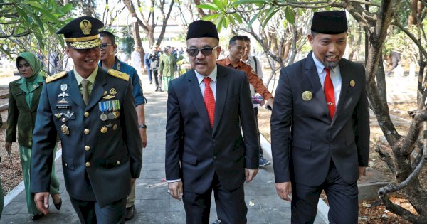 Rangkaian HUT ke-79 TNI, Pjs Wali Kota Makassar Hadiri Ziarah Nasional