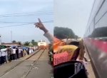 Viral Acara Pengajian Digelar Dekat Rel Kereta Api, Netizen: Lihatnya Aja Ngilu 