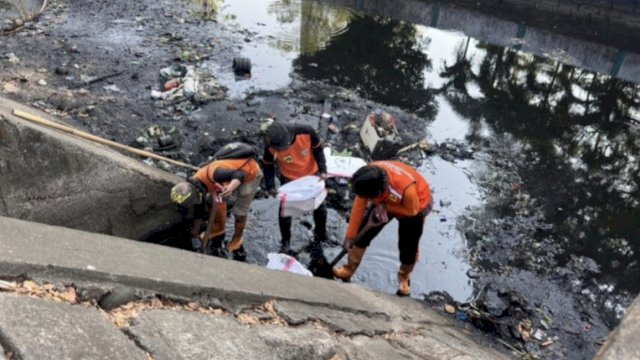 Antisipasi Banjir, Pemkot Makassar Gelar Pekan Bersih Kanal dan Drainase