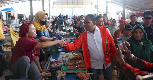 Danny Pomanto di Bulukumba, Blusukan dan Dengar Aspirasi Pedagang Pasar Cekkeng