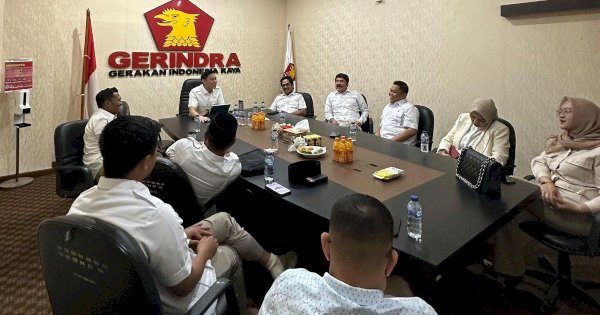 Pimpin Rapat Perdana Fraksi Gerindra di DPRD Sulsel, Fadel Ingatkan Pentingnya Tanggung Jawab Legislator