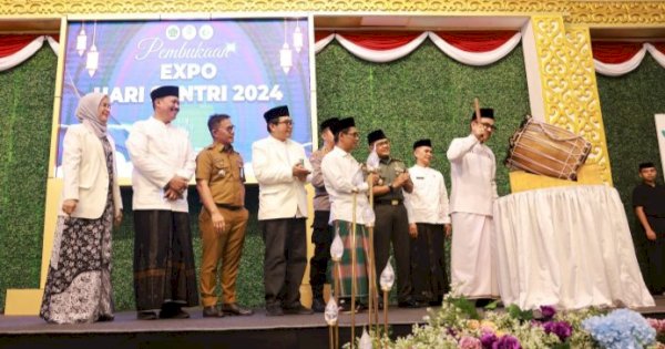 Pj Sekda Makassar Irwan Adnan Dampingi Sekprov Sulsel Buka Expo Santri 2024