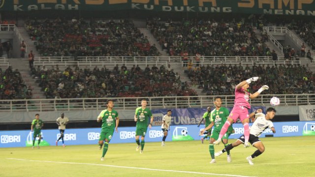 Pelatih Persebaya Paul Munster Yakin Gol Yuran Fernandes Offside