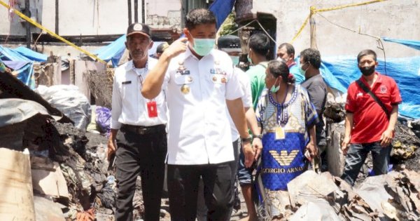 Pastikan Bantuan Logistik bagi Warga Terdampak, Arwin Azis Kunjungi Lokasi Kebakaran di Bontoala