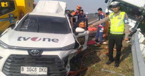 Kabar Duka, Mobil Kru TV One Alami Kecelakaan di Tol Transjawa Akibatkan 3 Orang Meninggal 