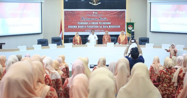 Pj Sekda Makassar Hadiri Ramah Tamah dan Penetapan Plt Ketua DWP Kota Makassar