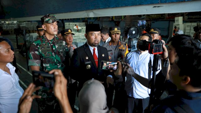 Tinjau Gudang KPU, Andi Arwin Azis: Logistik Pilkada Siap Didistribusikan