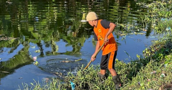 Pjs Wali Kota Makassar Arwin Azis Pimpin Normalisasi Kanal di Manggala dan Bontoala