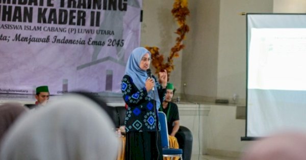 Jadi Pembicara LK II Kohati, Bupati Indah Paparkan Isu SDGs